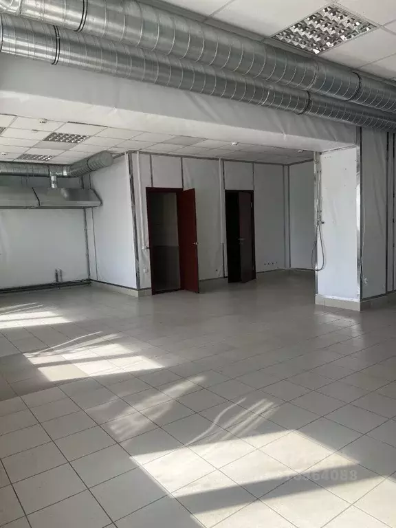 Помещение свободного назначения в Кировская область, Киров ул. ... - Фото 1