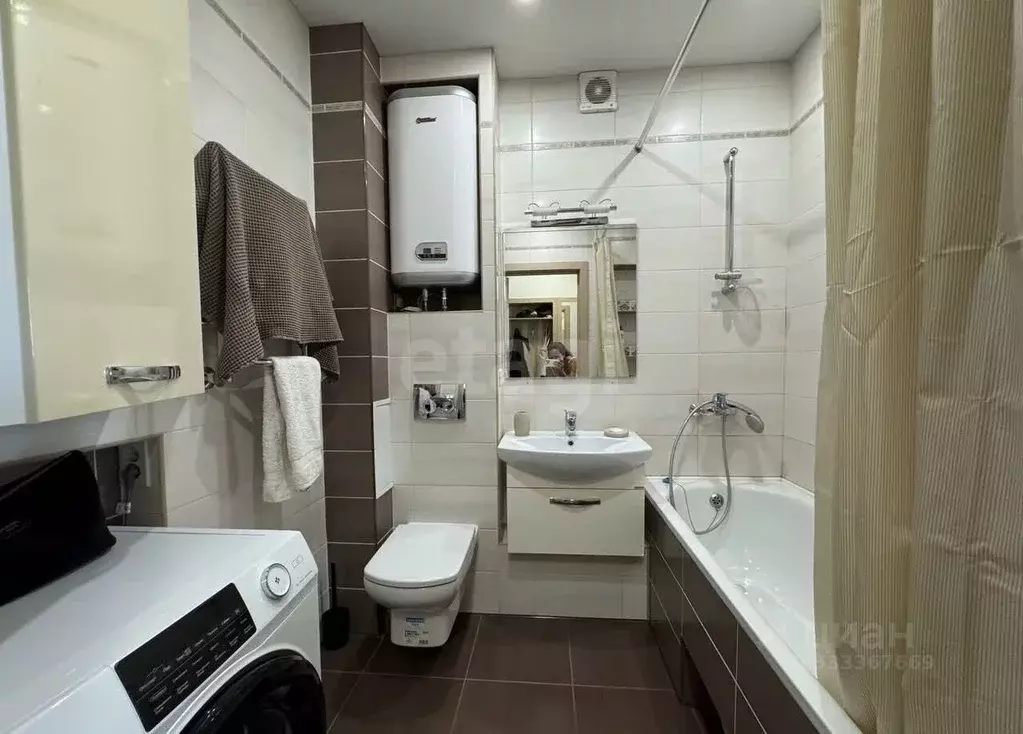 Студия Алтайский край, Барнаул ул. Анатолия, 35А (40.0 м) - Фото 1