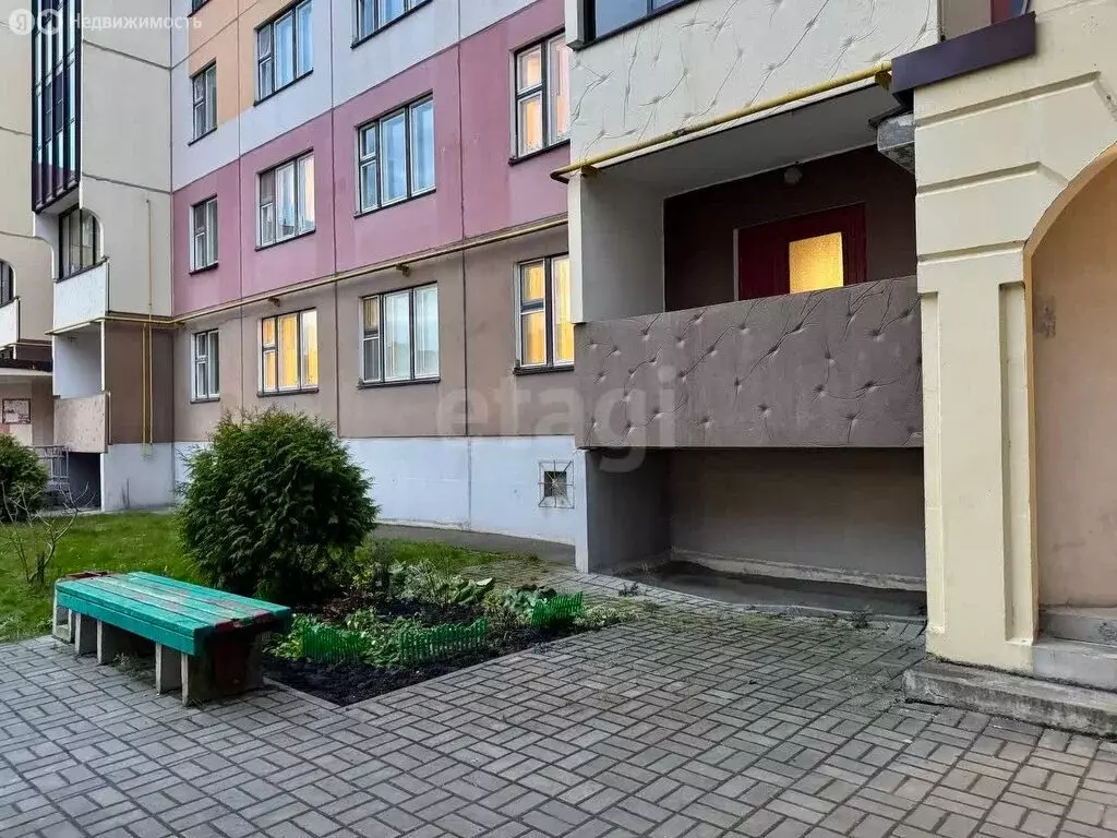 2-комнатная квартира: Псков, Коммунальная улица, 15 (55.7 м) - Фото 1