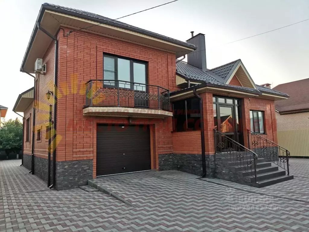 Дом в Краснодарский край, Ейск Анапский пер. (210 м) - Фото 1