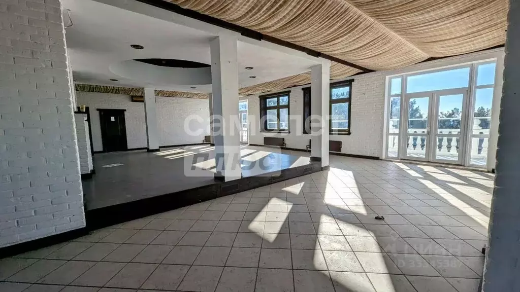Помещение свободного назначения в Краснодарский край, Геленджик ... - Фото 1