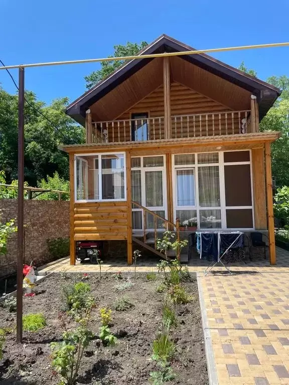 Дом в Краснодарский край, Геленджик городской округ, пос. Светлый ул. ... - Фото 0