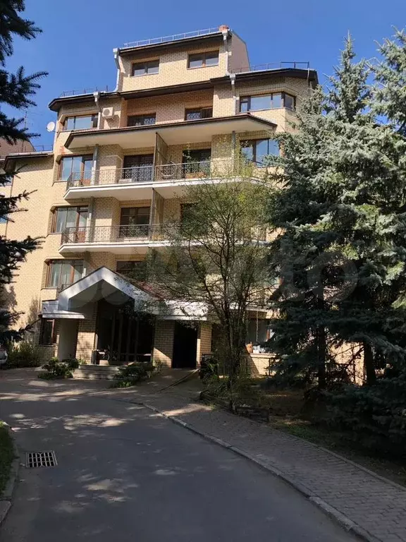 5-к. квартира, 300 м, 3/6 эт. - Фото 0