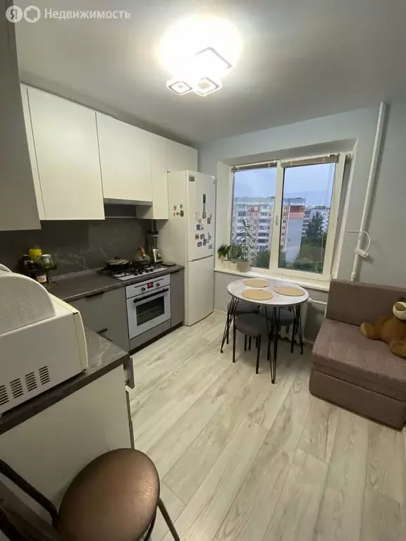 2-комнатная квартира: Брянск, улица Романа Брянского, 7 (54 м) - Фото 1