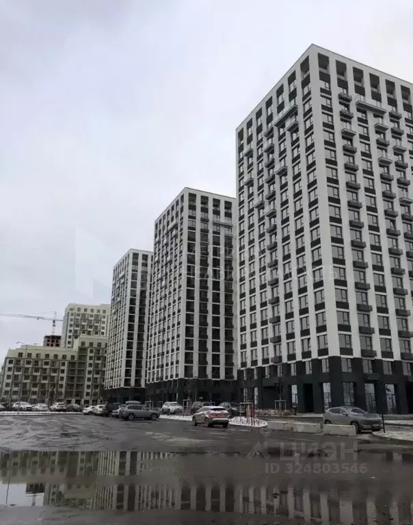 1-к кв. Тюменская область, Тюмень ул. Краснооктябрьская, 4 (48.7 м) - Фото 0