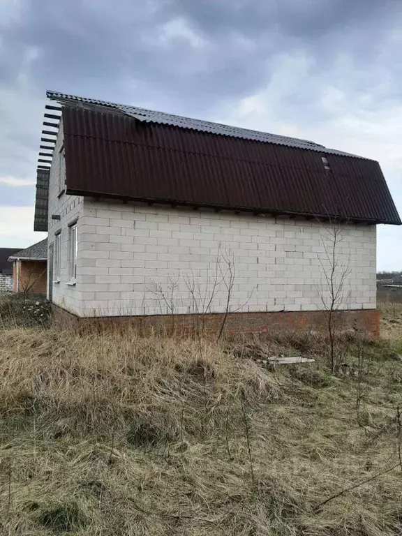 Дом в Белгородская область, Корочанский район, с. Мелихово  (100 м) - Фото 0