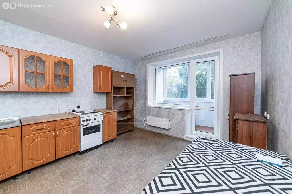3-комнатная квартира: Тюмень, улица Московский Тракт, 143к3 (92 м) - Фото 2
