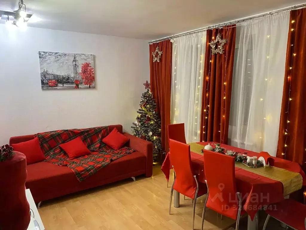 2-к кв. Коми, Ухта наб. Нефтяников, 20 (66.0 м) - Фото 1