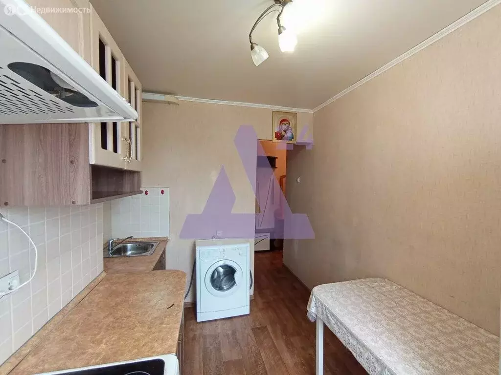 2-комнатная квартира: Барнаул, Кавалерийская улица, 1 (42.8 м) - Фото 1