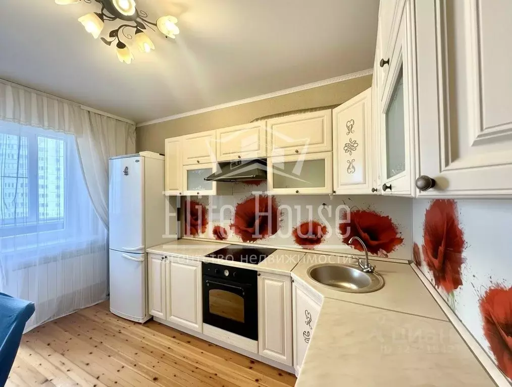 2-к кв. Калужская область, Калуга ул. 65 лет Победы, 29 (62.0 м) - Фото 1