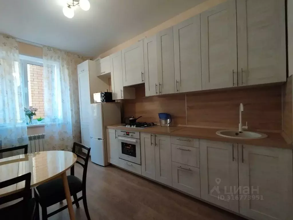 1-к кв. Ульяновская область, Ульяновск ул. Мичурина, 11 (38.0 м) - Фото 0