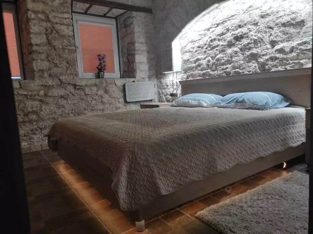 2-к кв. Ставропольский край, Пятигорск ул. Дзержинского, 52 (70.0 м) - Фото 0
