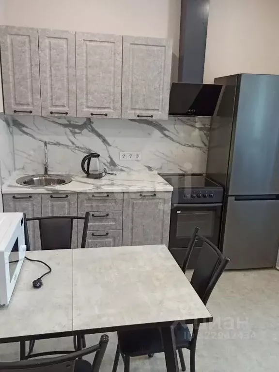 1-к кв. Амурская область, Благовещенск Партизанская ул., 43 (36.5 м) - Фото 1