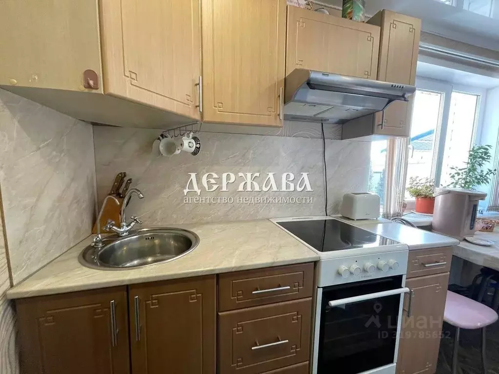 Дом в Белгородская область, Старый Оскол пер. Мира (98 м) - Фото 1