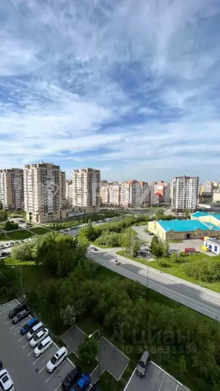 3-к кв. Тюменская область, Тюмень ул. Николая Ростовцева, 2 (73.1 м) - Фото 0