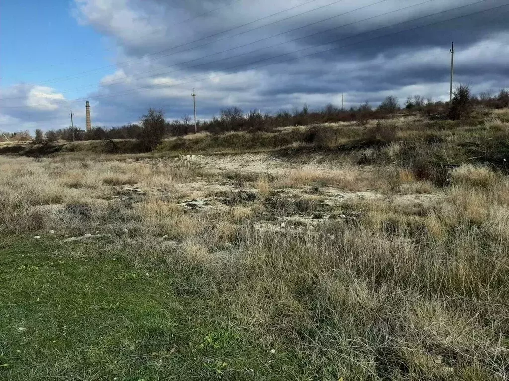 Участок в Крым, Бахчисарайский район, Голубинское с/пос, с. Аромат ул. ... - Фото 1