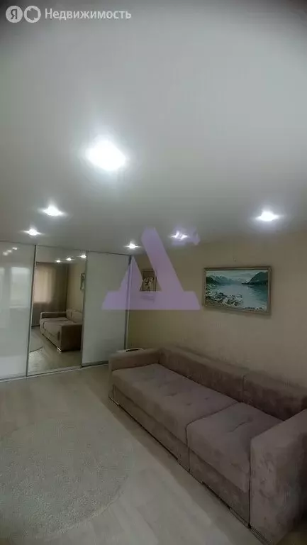 1-комнатная квартира: Новоалтайск, Октябрьская улица, 21 (31 м) - Фото 1