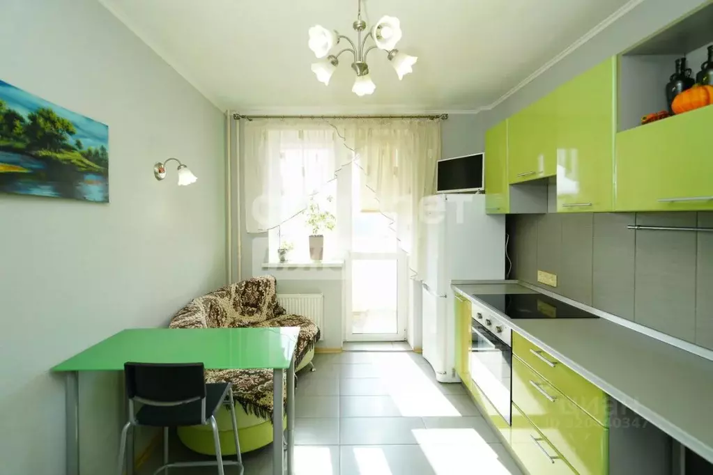 1-к кв. Омская область, Омск ул. 3-я Енисейская, 32/1 (52.5 м) - Фото 1