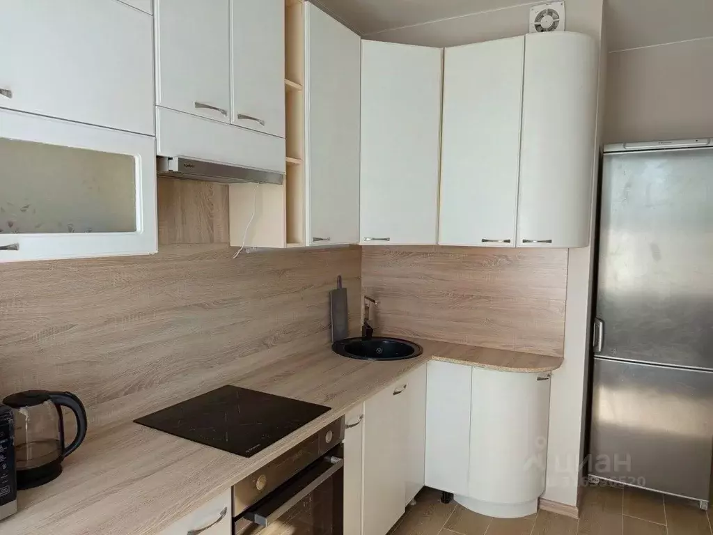 1-к кв. Санкт-Петербург ул. Маршала Казакова, 72к1с1 (35.0 м) - Фото 0