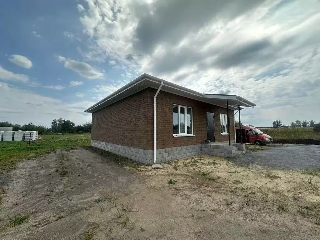 Коттедж в Белгородская область, Старооскольский городской округ, с. ... - Фото 1