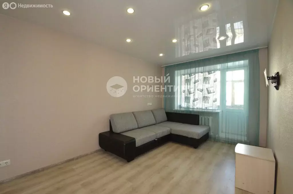 1-комнатная квартира: Верхняя Пышма, Успенский проспект, 93 (30.4 м) - Фото 1