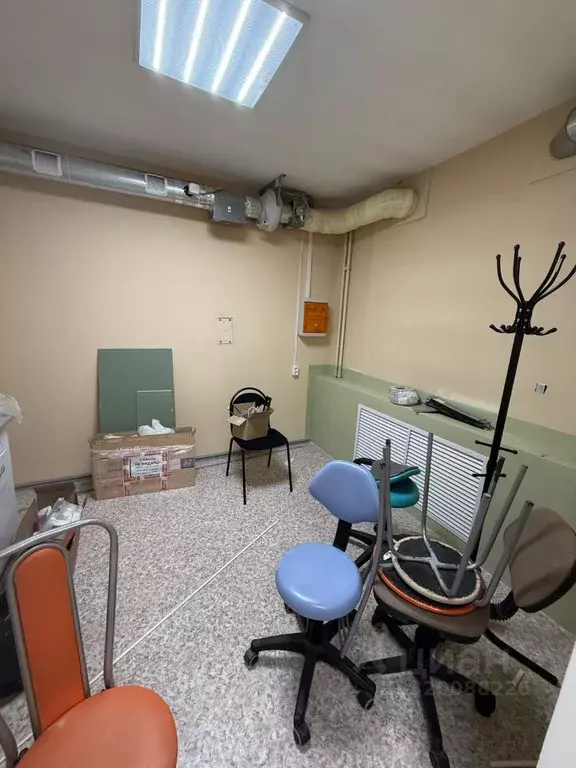 Помещение свободного назначения в Удмуртия, Глазов ул. Кирова, 51 (19 ... - Фото 1
