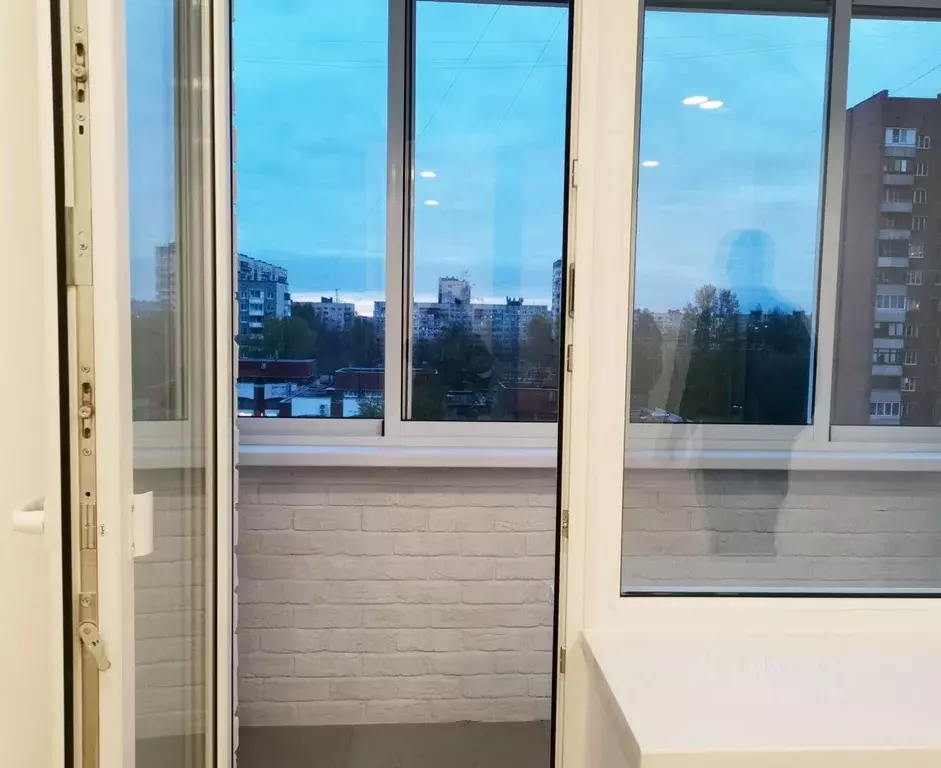 Комната Санкт-Петербург просп. Ударников, 19К1 (12.4 м) - Фото 0