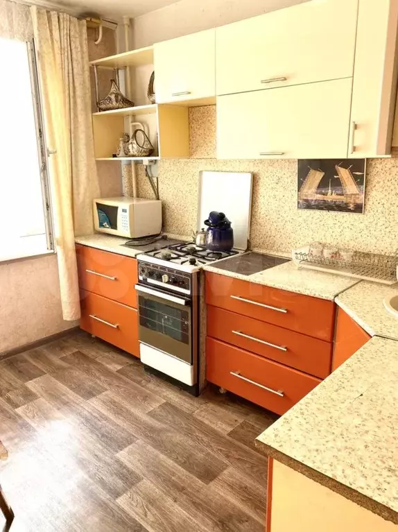 4-к. квартира, 90 м, 2/9 эт. - Фото 0