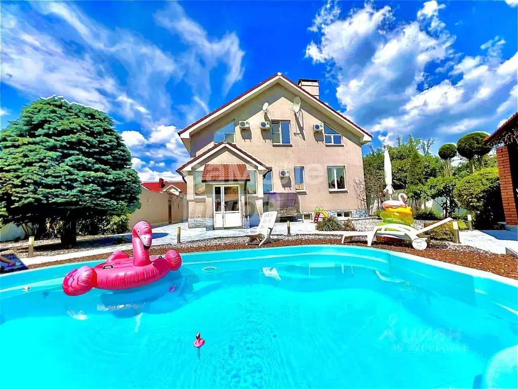 Коттедж в Самарская область, Тольятти Комсомольская ул., 77 (420 м) - Фото 1