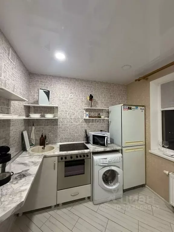 2-к кв. Волгоградская область, Волгоград ул. Быстрова, 98 (35.0 м) - Фото 1