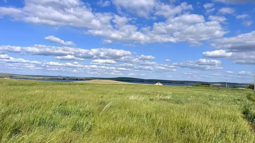 Участок в Челябинская область, Верхнеуральский муниципальный округ, ... - Фото 1