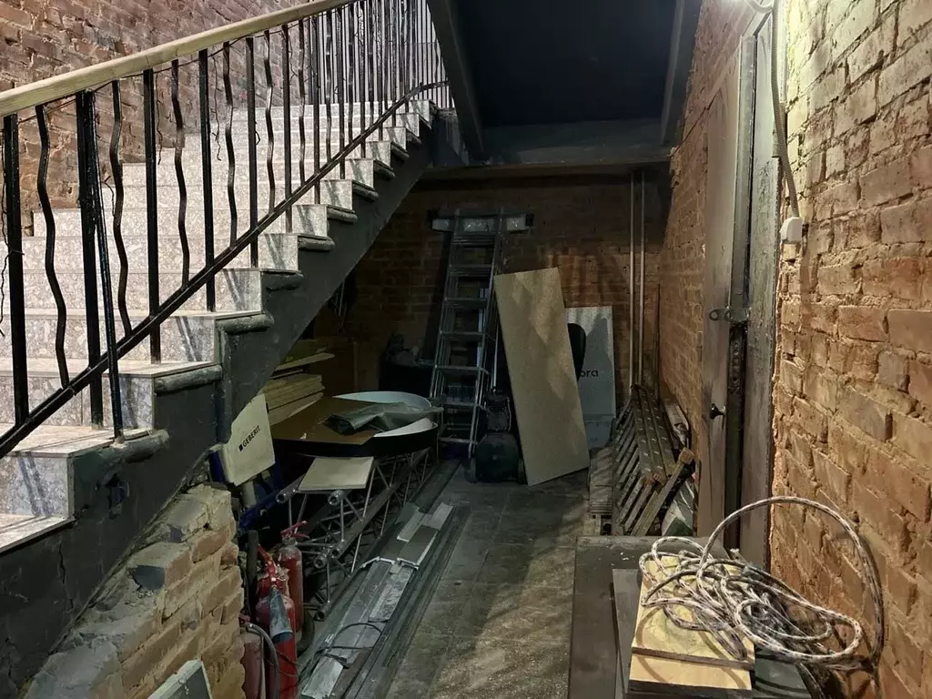 Помещение свободного назначения в Московская область, Подольск проезд ... - Фото 1