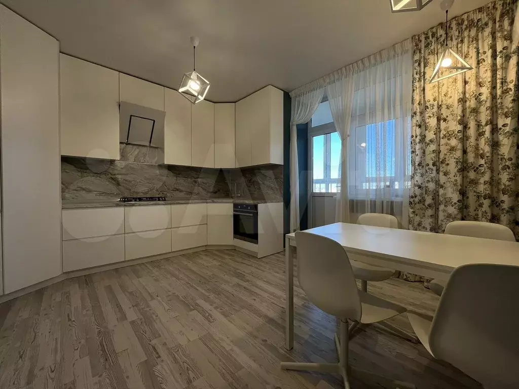 3-к. квартира, 67,5 м, 19/24 эт. - Фото 1
