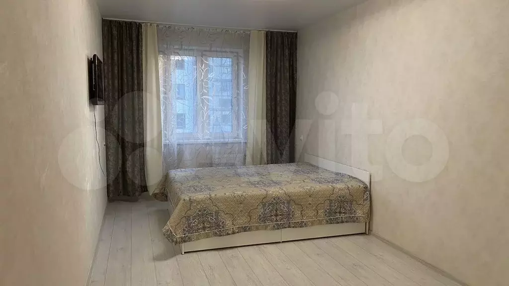 1-к. квартира, 48 м, 8/17 эт. - Фото 0