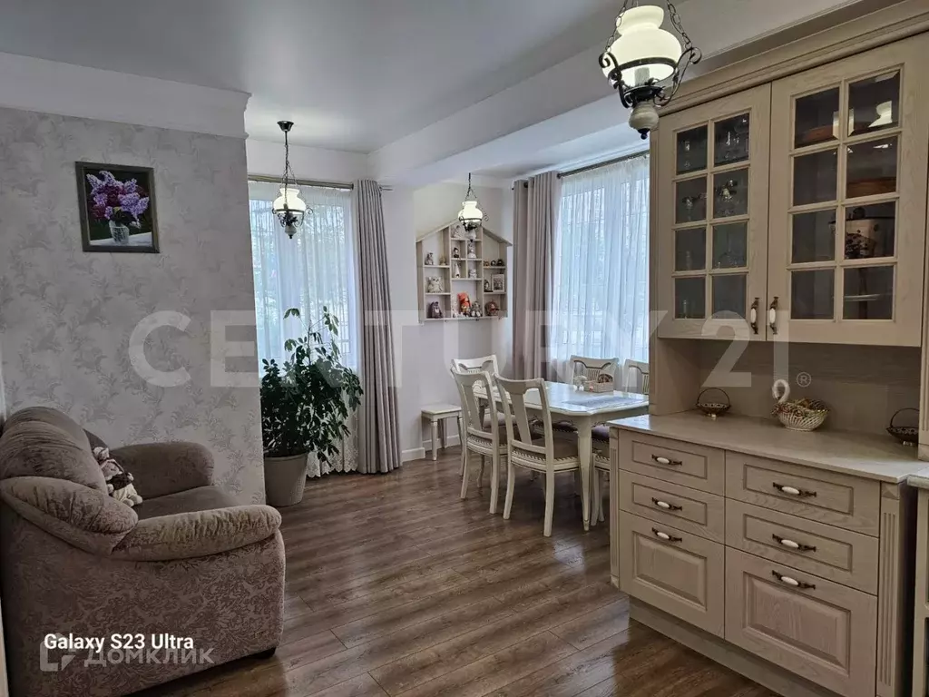 Продаётся 4-к квартира, 150 м - Фото 0