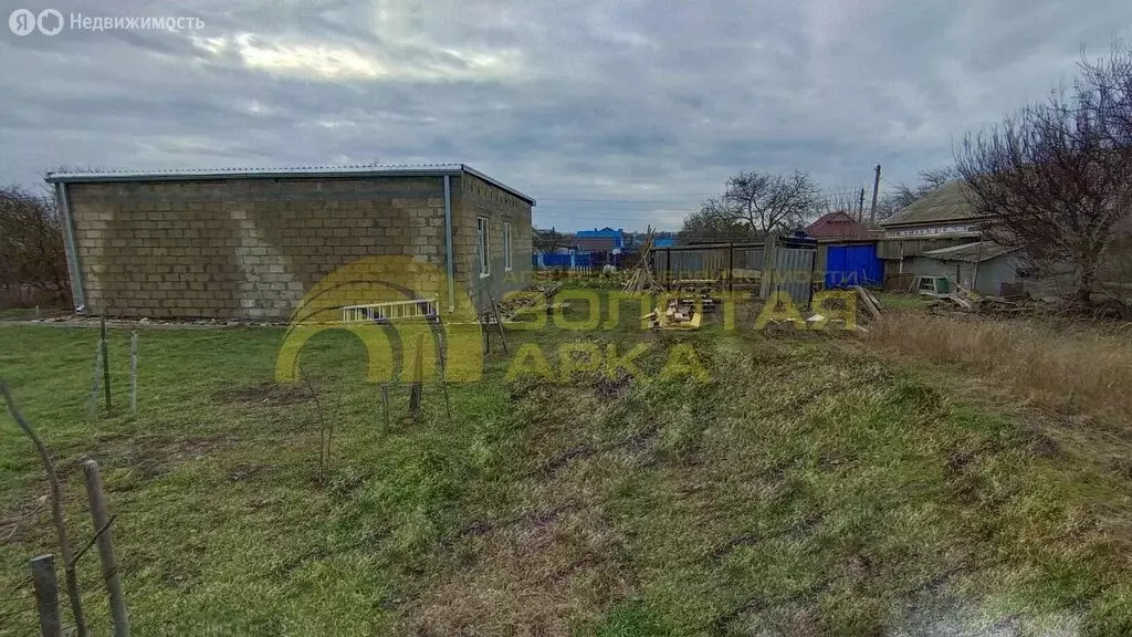 Дом в посёлок Таманский, Степная улица (100 м) - Фото 2