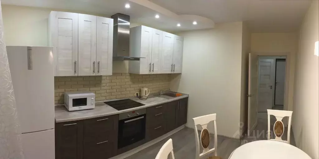 1-к кв. Татарстан, Казань Комсомольская ул., 1 (47.0 м) - Фото 2