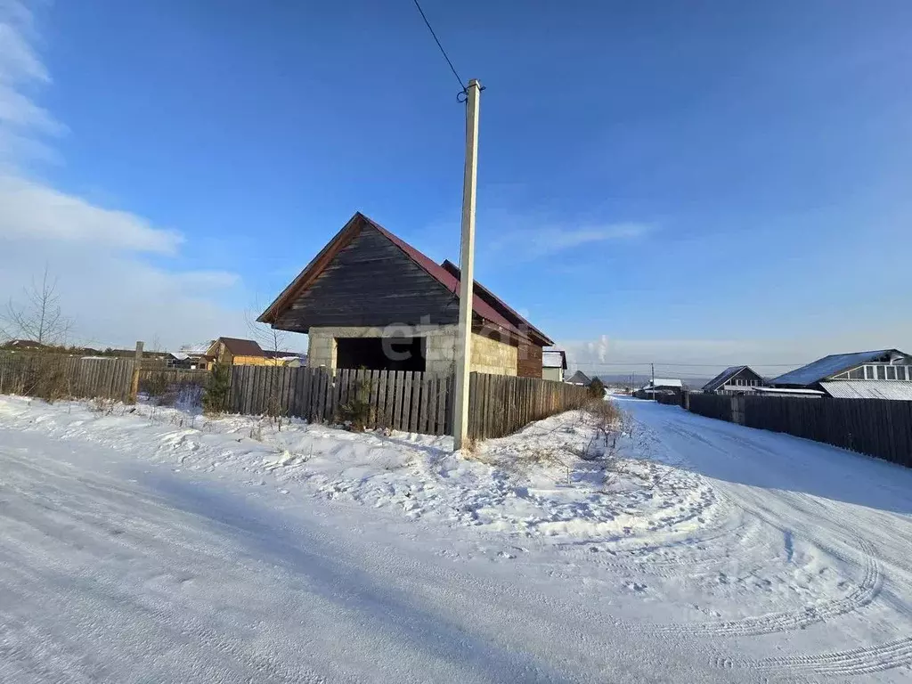 Дом в Иркутская область, Иркутский муниципальный округ, с. ... - Фото 1