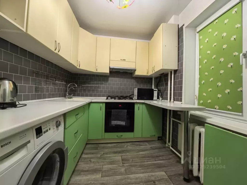 2-к кв. Псковская область, Псков Коммунальная ул., 14 (46.0 м) - Фото 2