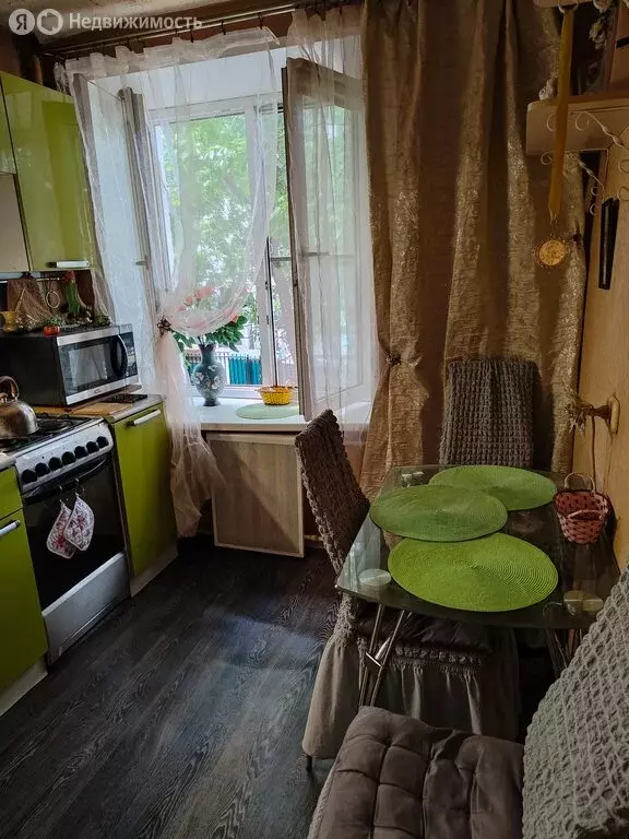 2-комнатная квартира: Москва, Выползов переулок, 8 (45 м) - Фото 0