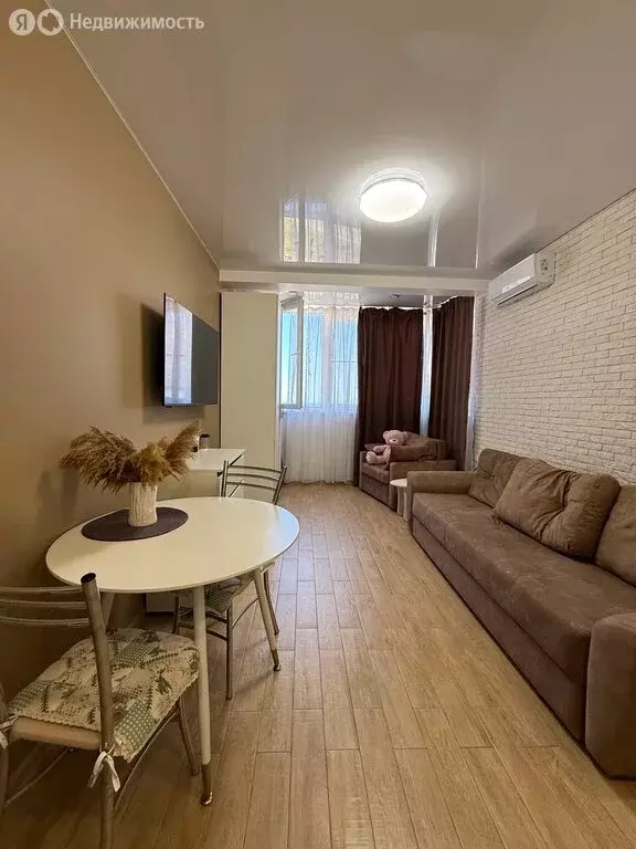 1-комнатная квартира: Анапа, Таманская улица, 121к17 (39 м) - Фото 1