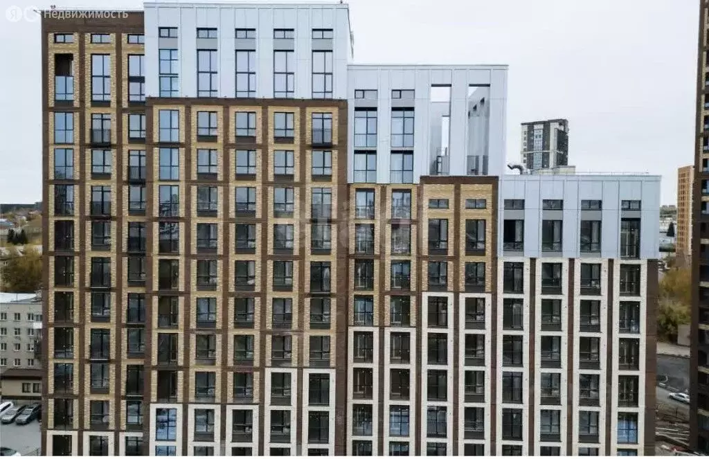Квартира-студия: Новосибирск, Красный проспект, 236 (108 м) - Фото 1
