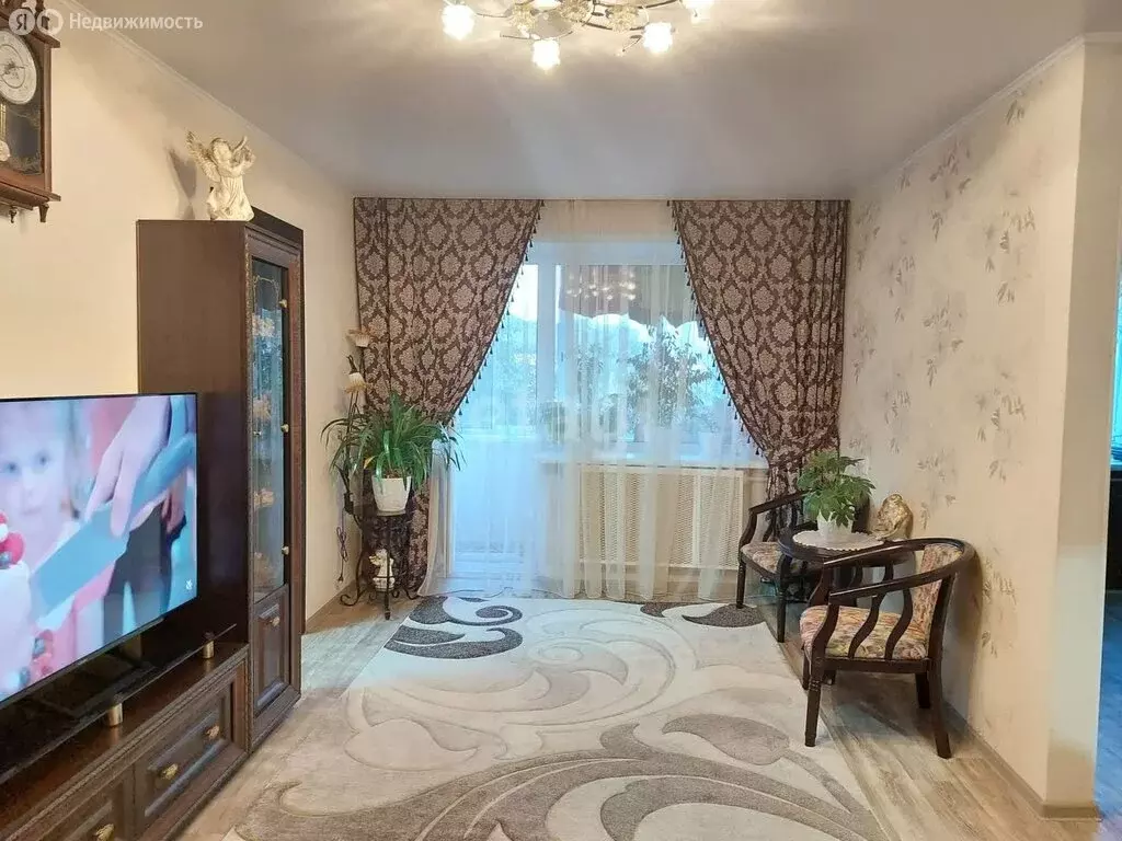 2-комнатная квартира: Шадринск, улица Гагарина, 33 (45.7 м) - Фото 0