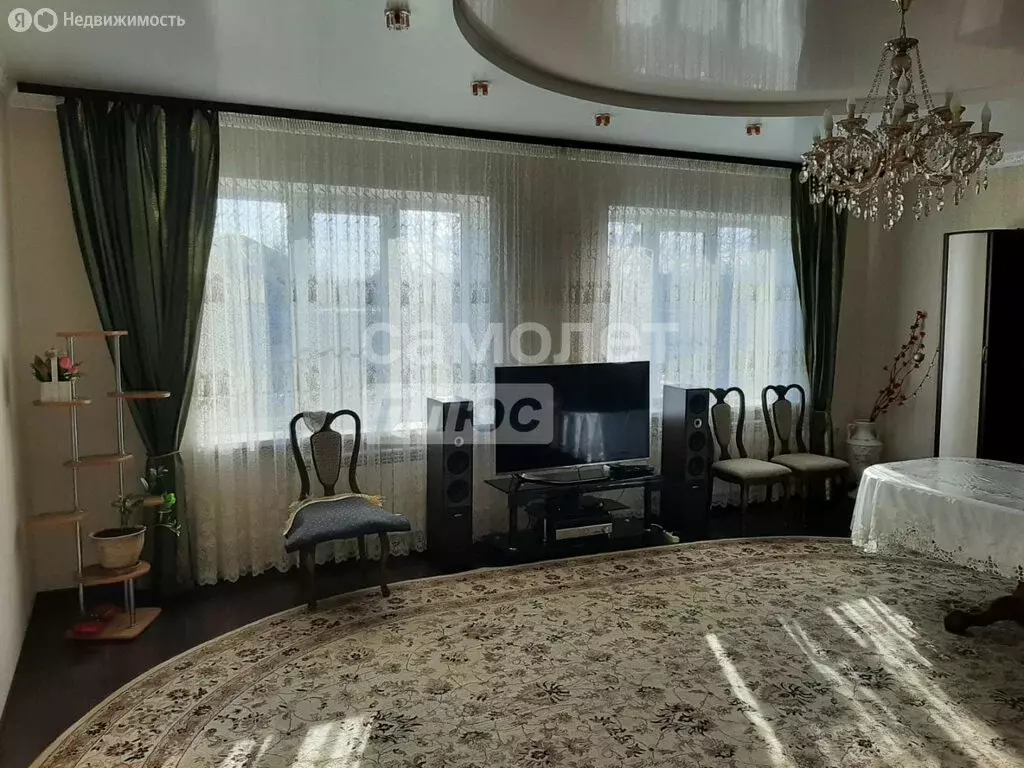 Дом в Астрахань, улица Айвазовского, 4 (560 м) - Фото 1