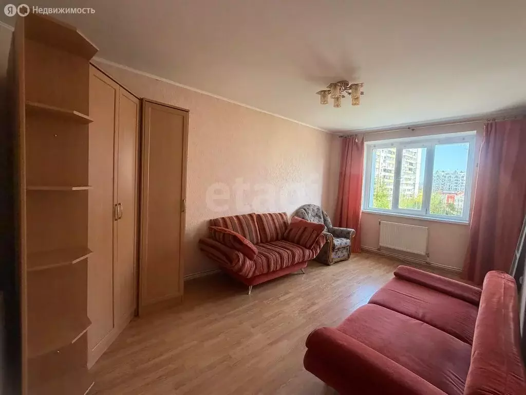 3-комнатная квартира: Белгород, улица Есенина, 52 (63 м) - Фото 2