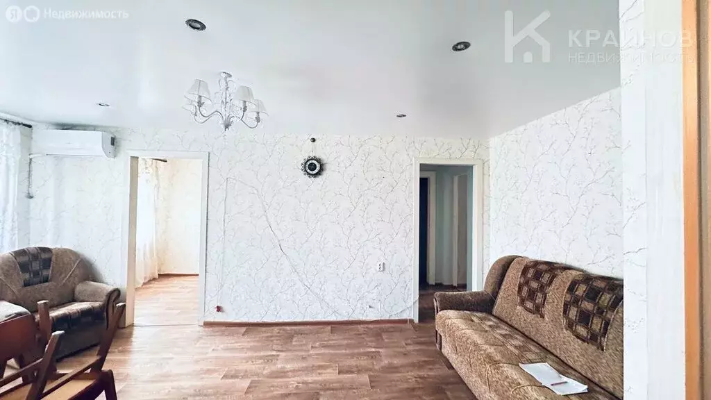 3-комнатная квартира: Воронеж, улица Степана Разина, 36 (54.2 м) - Фото 1