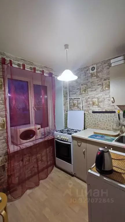 1-к кв. Нижегородская область, Нижний Новгород просп. Гагарина, 21к10 ... - Фото 1