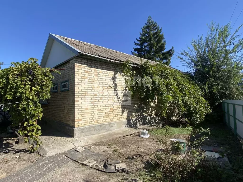 Дом в Краснодарский край, Приморско-Ахтарск ул. Мира, 7 (63 м) - Фото 2