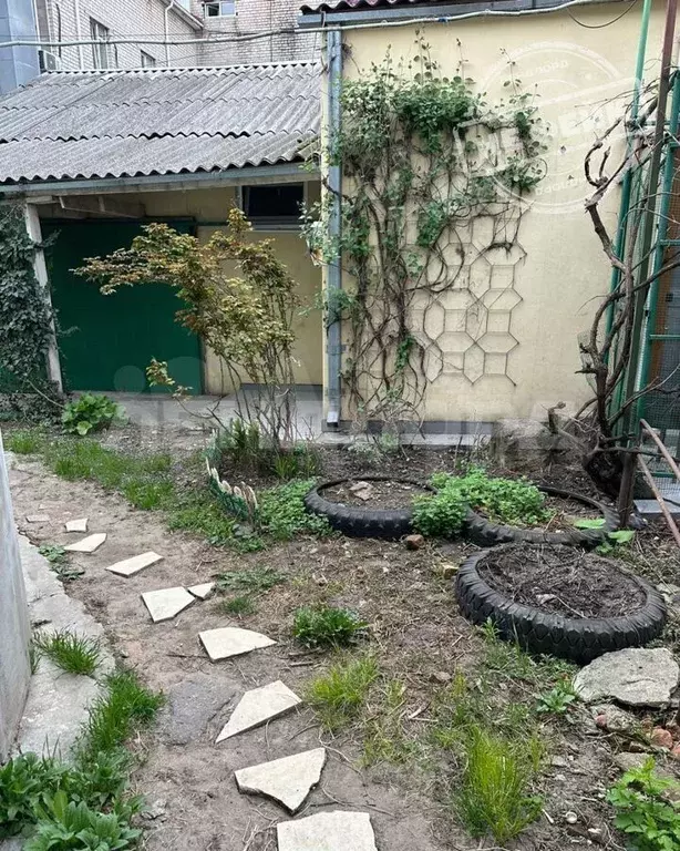 Комната 12 м в 1-к., 1/1 эт. - Фото 0