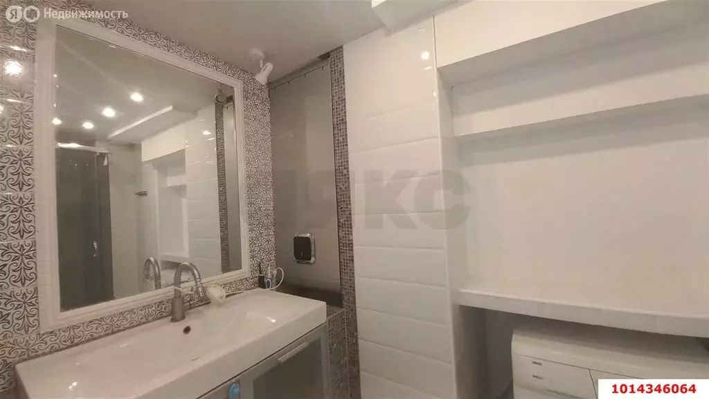 2-комнатная квартира: Краснодар, Черкасская улица, 99 (83.5 м) - Фото 0